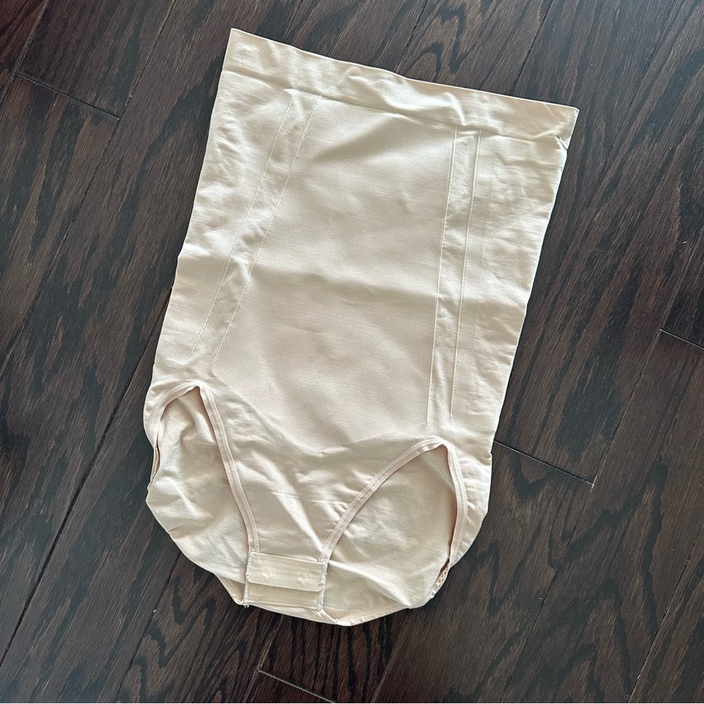 Spanx shapewear
